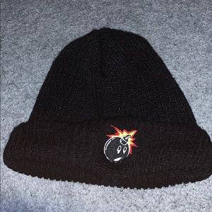Black beanie